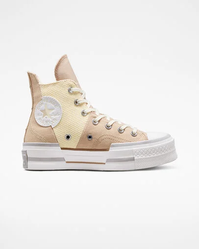 Chuck 70 Plus Summer Utility Oat Milk/Soft Dune, Outer Side View