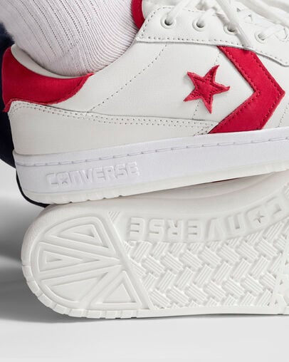 CONS Fastbreak Pro Leather and Nubuck Vintage White/Red/White, On Foot Shot 2