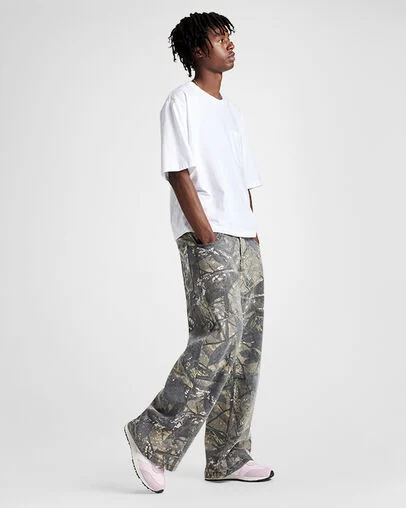 Converse Omega Trainer Summit Pink/Sugar Berry, On Foot Shot 1