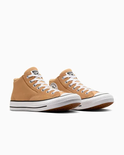 Chuck Taylor All Star Malden Street Canvas & Suede Sandy Shore/White/Black, Top and Side View