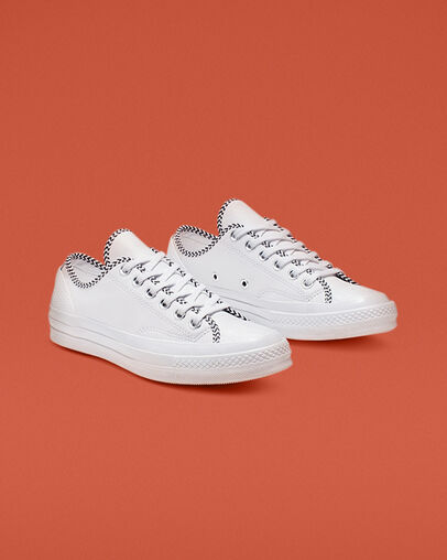 Chuck 70 VLTG Low Top White/Black/White