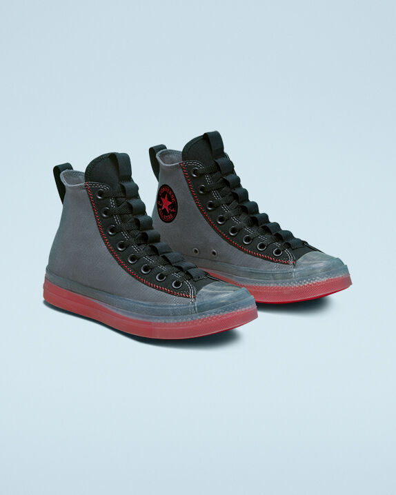 black red heart converse