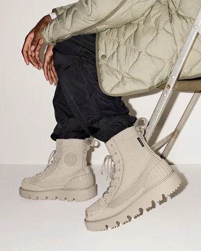 Chuck 70 Rugged Waterproof Boot Papyrus/Papyrus/Papyrus, On Foot Shot 2