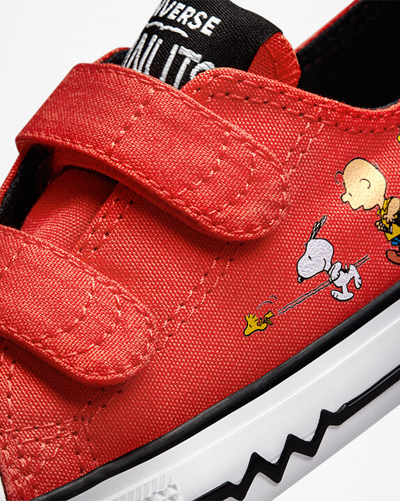 Converse x Peanuts Chuck Taylor All Star Easy-On Low Top (Red Size 10) Toddler Canvas Shoes