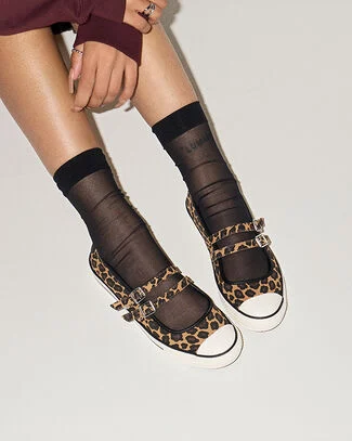 Chuck Taylor All Star Dainty Mary Jane Leopard Suede Incensed/Black/Egret, Outer Side View