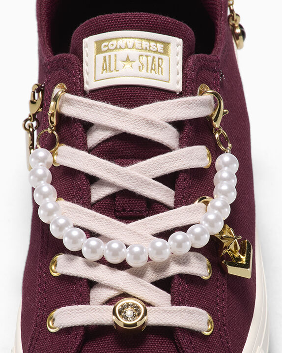 ⭐️ サリー ⭐️ Chuck Taylor All Star Dainty Lucky Charms Women's Low Top Shoe