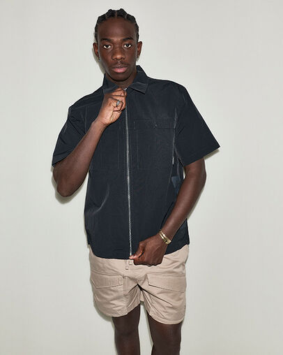 Utility Zip Short-Sleeve Shirt Converse Black, Front View