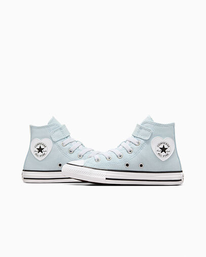 Chuck Taylor All Star Heart Patch Easy-On Winter Slay Blue /White/Black, Detail Angle View