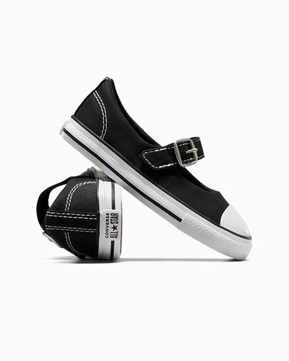 Chuck Taylor All Star Dainty Mary Jane Black/White/Black, Detail Angle View