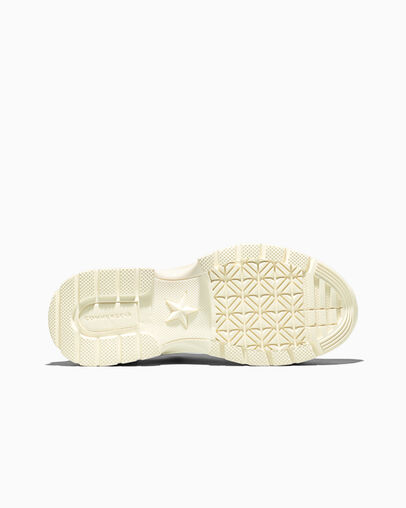 Run Star Crush Leather Egret/Egret/White, Outsole View