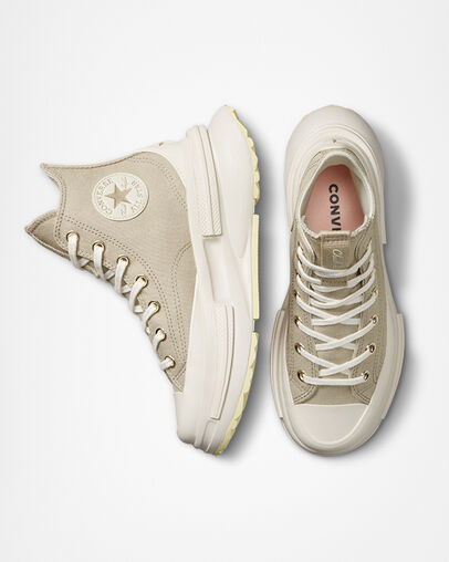 Run Star Legacy CX Platform Festival Florals Beach Stone/Egret/Red Oak, Top and Side View