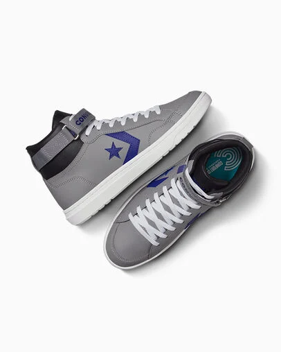 Pro Blaze V2 Sport Luxe Classic Grey/Black, Angled View