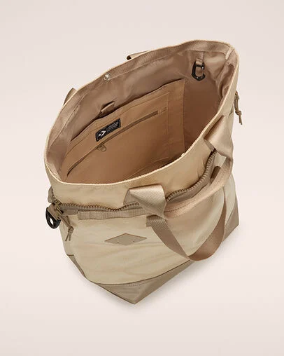 Street Tote Desert Ore/Khaki, Detail View