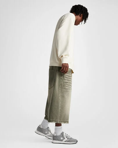 Converse Omega Trainer Sharkskin/Classic Grey, On Foot Shot 1