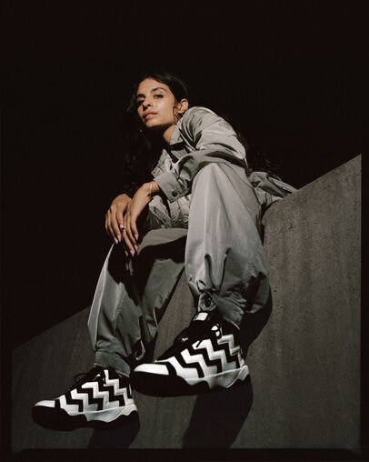 VLTG Mid Black/White/Black