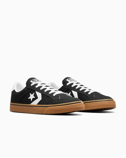 Tobin Black/White/Gum, Top and Side View