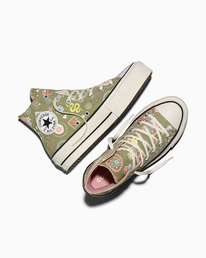 Chuck Taylor All Star Lift Platform Embroidered Paisley Pop Olive Android/Petal Pit, Angled View