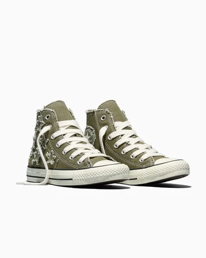 Chuck Taylor All Star Distressed Stars Utility/Black/Egret