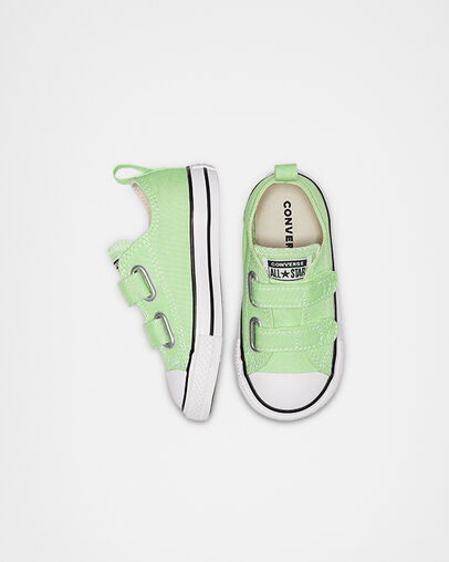 Seasonal Color Easy-On Chuck Taylor All Star Lt. Aphid Green