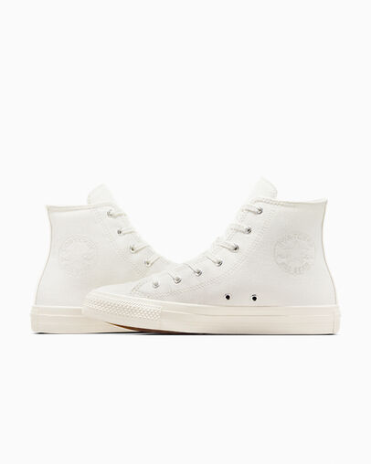 Chuck Taylor All Star Monochrome Vintage White/Vintage White, Detail Angle View