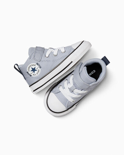 Chuck Taylor All Star Malden Street Easy On Rainy Daze Blue/Navy/White, Angled View
