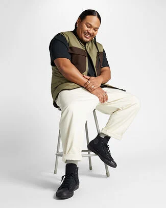 Chuck Taylor All Star Canvas Black Monochrome, Detail Angle View