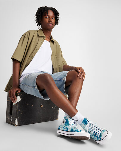 Chuck Taylor All Star Tie-Dye Ocean Surf/Vintage White/Black, On Foot Shot 2