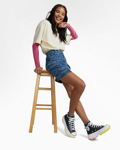 Run Star Hike Kidult Black/White/Daydream Yellow, On Foot Shot 1