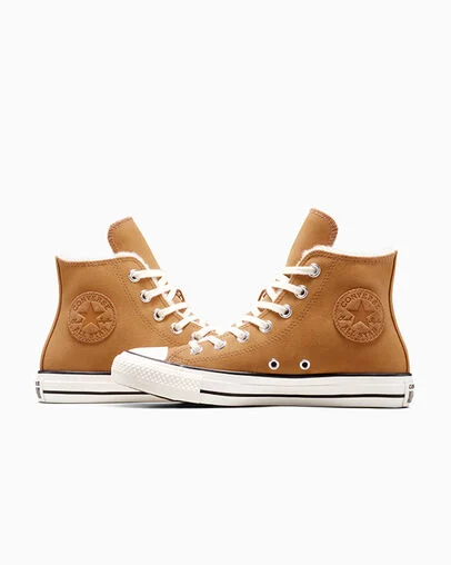 Chuck Taylor All Star Cozy Suede Gingersnap/Egret/Egret, Detail Angle View