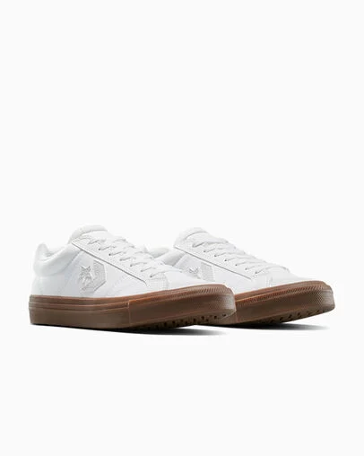 Sport Casual White/Barely Grey/Gum, Top and Side View