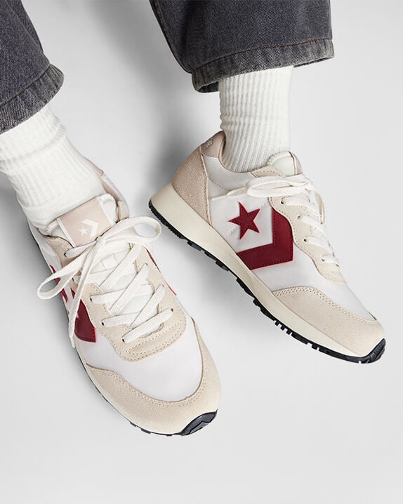 love converse様 Converse's Valentine's Day Pack Is Made With Love | Hypebeast