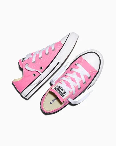 Chuck Taylor All Star Canvas Pink, Angled View