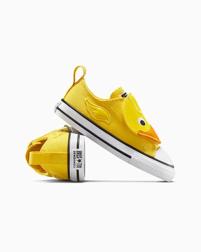 Chuck Taylor All Star One Strap Pool Float Easy On Dandy Lion/Sun Ray/White, Detail Angle View