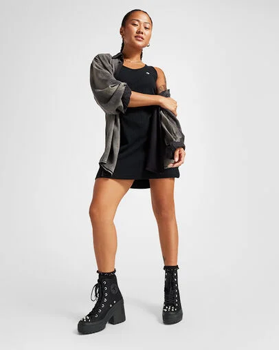 Chuck 70 De Luxe Heel Platform Studded Black/Black/Black, On Foot Shot 1