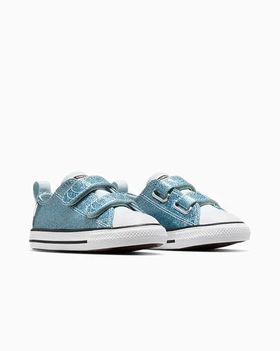 Chuck Taylor All Star Glitter Winter Slay Blue /White/Black, Top and Side View