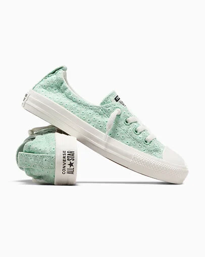 Chuck Taylor All Star Shoreline Crochet Sticky Aloe/Vintage White, Detail Angle View