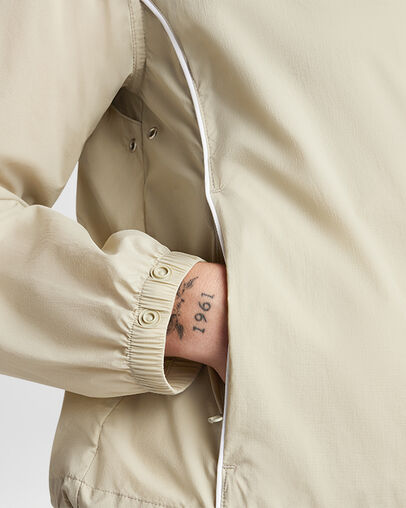 UV Packable Andover Jacket Pale Surplus, Detail View