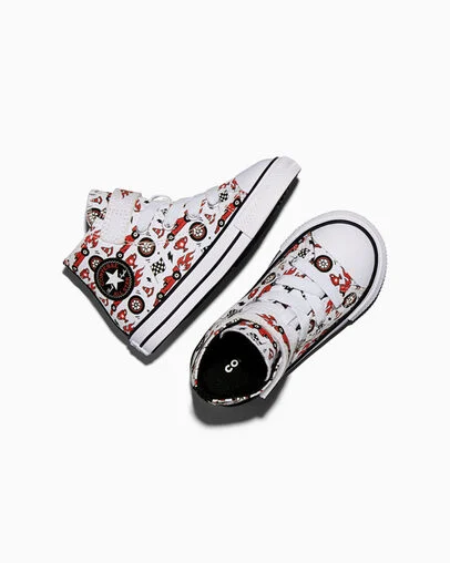 Chuck Taylor All Star Easy-On Race Cars White/White/Black, Angled View