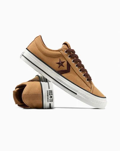 Star Player 76 Suede Incensed/Totally Fudged, Detail Angle View