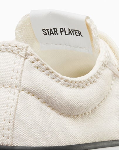 Star Player 76 Easy-On Vintage White/Black/Egret, Detail Angle View