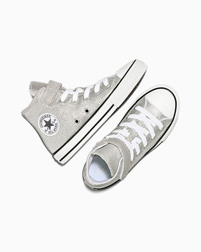 Chuck Taylor All Star Easy-On Shine Light Grey/White/Black, Angled View