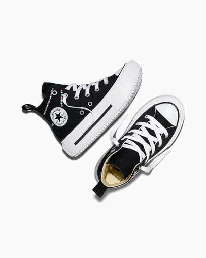 Chuck Taylor All Star Lift Platform Embroidered Polka Dots Black/Lt. Shocking Orchid Pink/White, Angled View