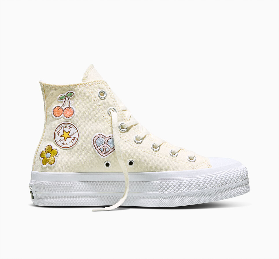 Chuck Taylor All Star Lift Platform Retro Appliqu&eacute;s Egret/White/Black
