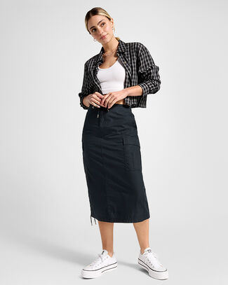 Long Woven Cargo Skirt Converse Black, Front View