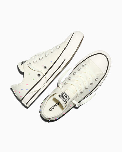 Chuck Taylor All Star Mini Studs Egret/Fresh Cut Green/Pink, Angled View