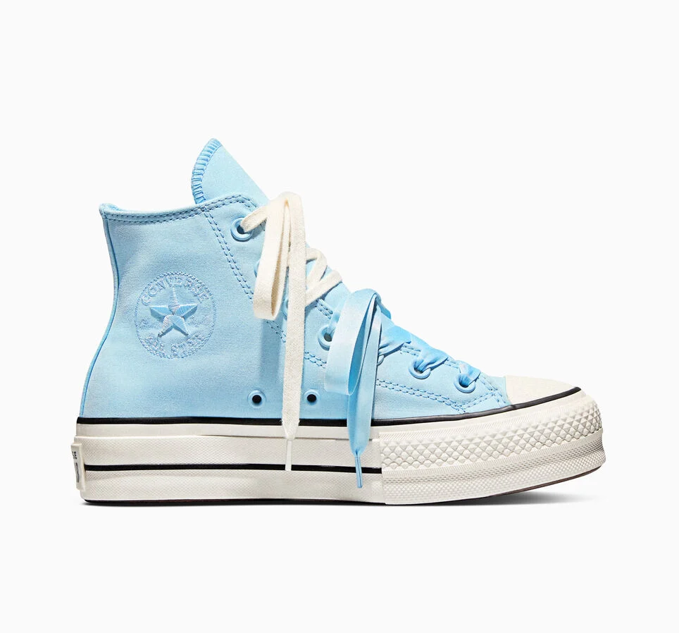 Chuck Taylor All Star Lift Platform Peached Canvas Clear Skies/Egret/Black