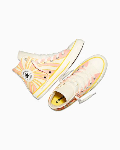 Chuck Taylor All Star Sunshine Egret/All Heat/Sunny Outlook, Angled View