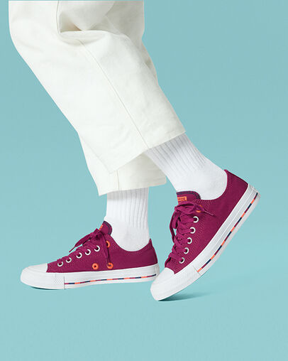 Varsity Remix Chuck Taylor All Star Rose Maroon/Vermillion Red