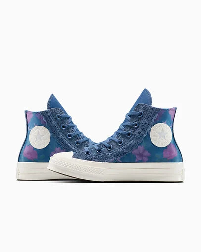 Chuck 70 Floral Satin Slacker Blue/Egret/Obsidian, Detail Angle View