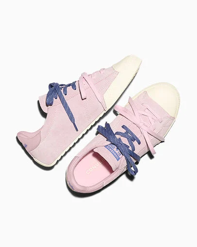 Chuck Taylor Lo New Found Bloom Pink/Indigo Storm/Egret, Angled View